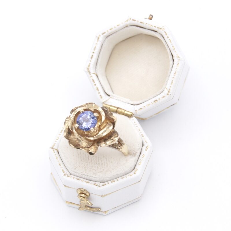 10kt Gold Flower Ring