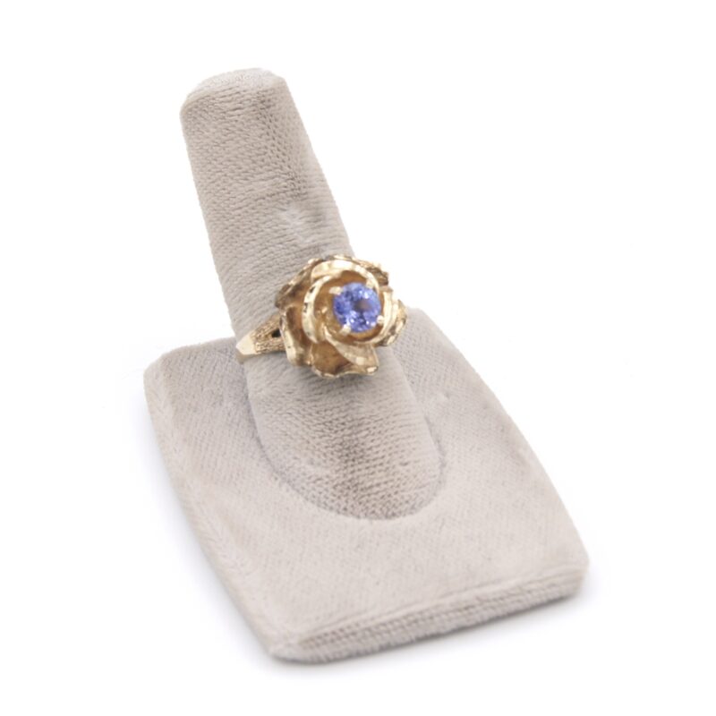 10kt Gold Flower Ring