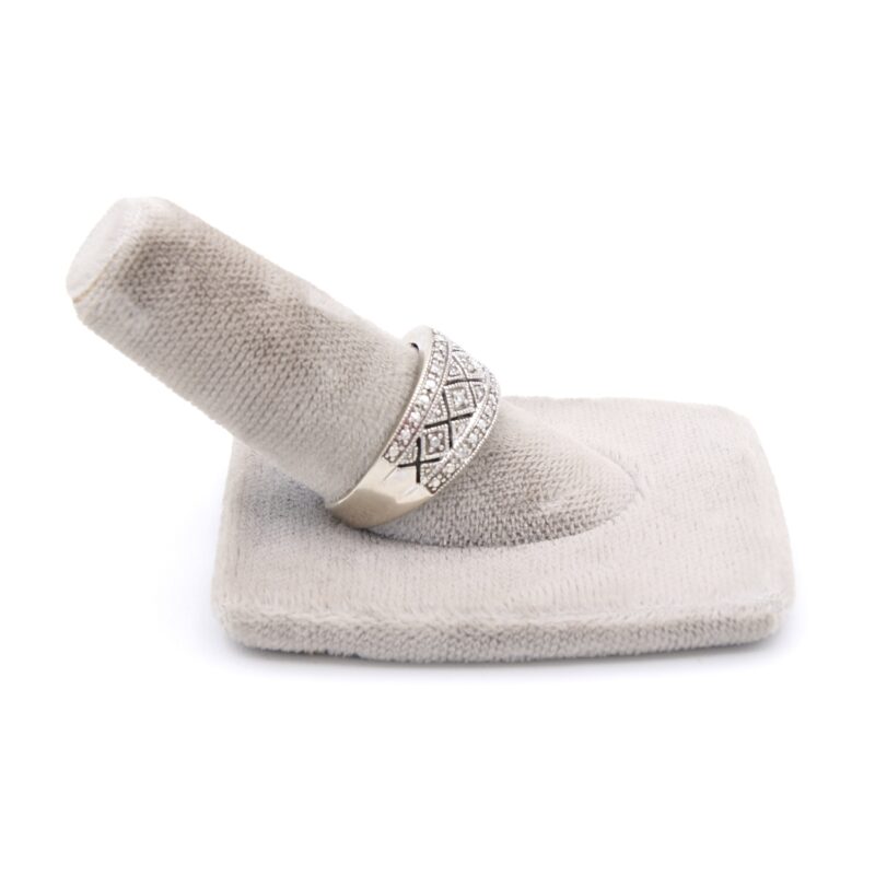 10kt White Gold & Diamond Band