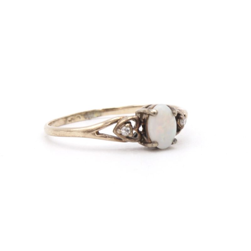 10kt Gold & Opal Ring